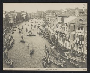 Gôndolas no Grand Canal em Veneza Veneza. Grande Canal em Festa (título no objeto) de Neue Photographische Gesellschaft