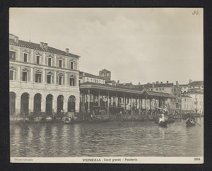 Mercado de peixe coberto em Veneza Veneza - Grande Canal - Pescheria (título no objeto)