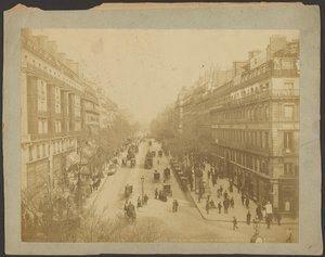 Paris, perspetiva do Boulevard Montmartre