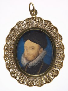 Retrato de um homem, c.1590 (w - c em pergaminho em uma moldura de metal dourada posterior) de Nicholas Hilliard