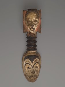 Máscara Okorossia, Igbo (madeira, pigmento)