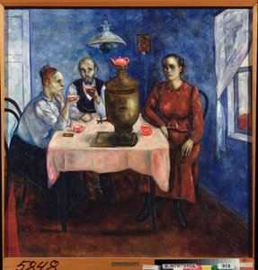 Hora do chá (Cena da vida quotidiana, uma triste família a beber chá reunida em torno de um samovar) - Beber chá - Pintura de Nikolai Vladimirovich Sinezubov (Nicolas Sinezouboff) (1891-1956), óleo sobre tela de Nikolay Vladimirovic Sinezubov