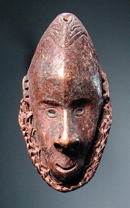 Máscara Sepik, de Papua Nova Guiné (madeira) de Oceanic Oceanic