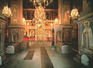 Interior da Catedral do Arcanjo Miguel no Kremlin de Moscou, 1679-1681 de Old Russian Architecture