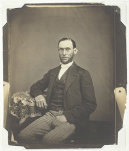 Sem título [retrato de um homem barbudo], 185059.