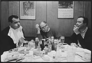 Walther Matthau, Billy Wilder e Jack Lemmon no cenário do 