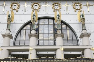 Igreja Am Steinhof (igreja Leopld) desenhada por Otto Wagner, Viena, Áustria (foto)