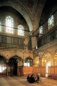 Arquitectura, Arte Otomana: Interior da Mesquita Azul ou Sultanahmet Camii construída por Mehmet Aga (1609-1616). Turquia, Istambul. de Ottoman School