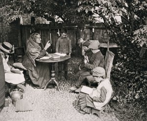 A escola de uma dama, 1887 (fotografar) de Peter Henry Emerson