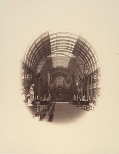 Vista no Central Hall, Art Treasures Exhibition, Manchester, 1857. de Philip Henry Delamotte