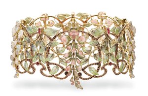 Gargantilha Art Nouveau com múltiplas gemas e esmalte &39;Wisteria&39; de Philippe Wolfers