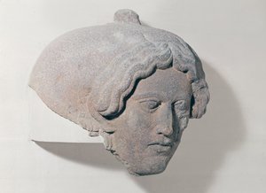 Cabeça de uma mulher, fragmento de um sarcófago de Phoenician