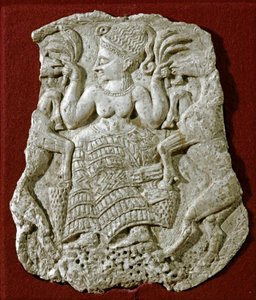Arte fenícia: cobertura em marfim esculpido, representando uma deusa da fertilidade micénica que alimenta as cabras. Por volta de 1250 AC. De Twink El Beida. Dim 13 cm Paris, Museu do Louvre