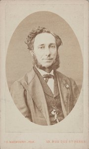 Retrato do violinista e compositor Camillo Sivori 1815-1894 . de Photo studio Eugène Maunoury.