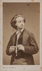 Retrato do violinista e compositor Henri Ketten 1848-1883. de Photo studio Legé and Bergeron.