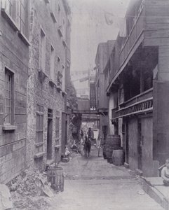 Canadá: Little Champlain Street, Quebec (foto a p/b) de Photographer Canadian