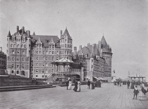 Chateau Frontenac e Dufferin Terrace (foto a p/b) de Photographer Canadian