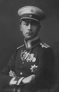 Príncipe herdeiro Wilhelm, filho mais velho do Kaiser Wilhelm II da Alemanha (foto a p/b)
