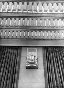 Detalhe da parede do Hauptfunksaal no edifício NORAG em Hamburgo, c.1931 (foto a p-b) de Photographer German