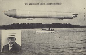 Graf Ferdinand von Zeppelin e um de seus dirigíveis (foto a p/b) de Photographer German