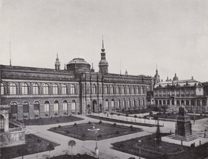Royal Picture Gallery, vista do Zwinger (foto a p/b) de Photographer German