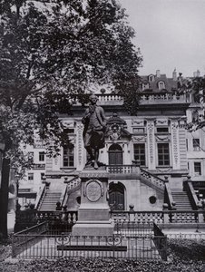 Leipzig: Goethe Monument On The Naschmarkt (foto a p/b) de Photographer German