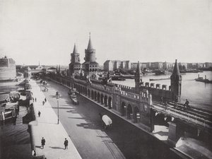 Oberbaum-Brucke With The Hochbahn (foto a p/b) de Photographer German