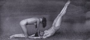 The Body Beautiful, Physical Culture for Women (foto a p/b) de Photographer German