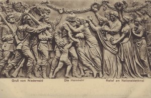O regresso a casa, relevo sobre o Nationaldenkmal, monumento comemorativo da unificação da Alemanha, Rudesheim am Rhein, Hesse (foto a p/b) de Photographer German