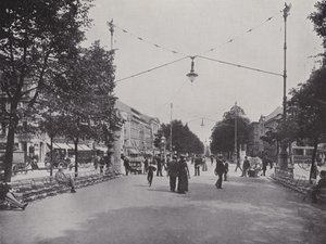 Unter Den Linden, avenida central e vista do monumento a Frederico o Grande (foto a p/b) de Photographer German