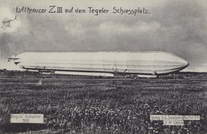 Zeppelin LZ III no campo de tiro Tegel, Berlim (foto a p/b) de Photographer German