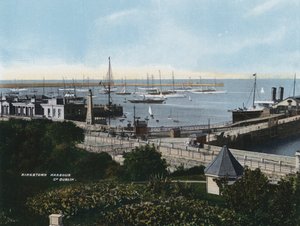 Kingstown Harbour, Co Dublin (foto a cores) de Photographer Irish