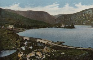 Irlanda do Sul: Oratório de St Finbar, Gougane-Barra, County Kerry (foto colorida) de Photographer Irish