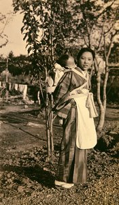 mãe e bebê japoneses