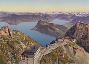 Pilatus-Kulm (2133m sm) Lago Lucerna e os Alpes (foto a cores)