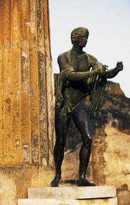 Estátua de Deus Apolo, Pompeia (Lista do Património Mundial da Unesco)