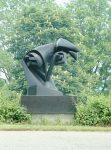 O cavalo, 1914 (bronze)