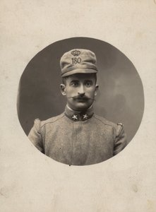 Álbum "The GM R. Army (World War I)": soldado do 180º Regimento da Milícia Territorial (foto a p/b) de Pisani Pisani