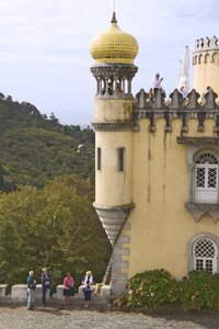 Vista, de, um, torre torrencial de Portuguese School