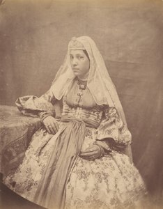 [Mulher Armênia de Teerã], 1840s-60s.