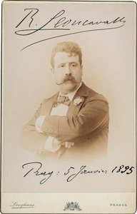Ruggiero Leoncavallo 1858-1919, 1895. de Prague . Photo studio Jan F.