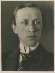 Retrato de Karel Capek 1890-1938, 1930. de Prague . Photo studio Vanek