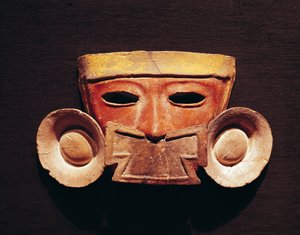 Máscara humana, de Teotihuacan (pedra pintada)