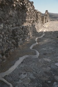 Restos das muralhas da cidade, período pós-clássico tardio de Pre Columbian