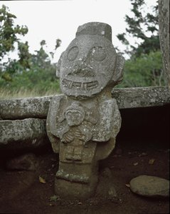 Escultura megalítica da deusa da fertilidade de Pre Columbian Pre Columbian