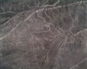 Vista aérea de uma figura de macaco, Nazca Lines (fotografia de Prehistoric Prehistoric