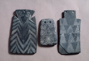 Pequenos ídolos de vários locais de Prehistoric Prehistoric