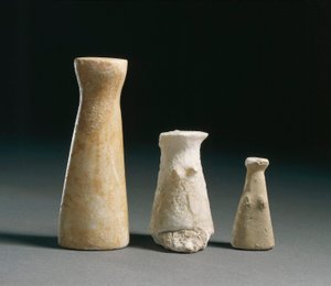 Pré-história: ídolos femininos do site de Los Millares (Almeria). Espanha Madrid, Museo Archeologico Nazionale de Prehistoric Prehistoric