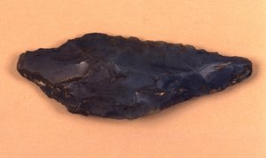 Ponta de seta de pedra descoberta em Isolino di Varese (Itália). de Prehistoric Prehistoric