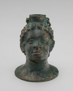 Recipiente em forma de cabeça de um africano de Probably Etruscan